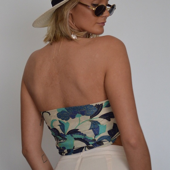 Vintage Scarf - Picture 2 of 2